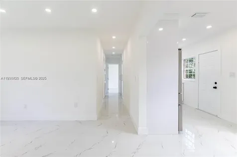 1430 NW 87th Terrace Miami FL 33147