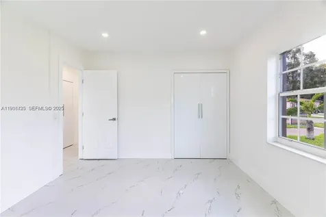 1430 NW 87th Terrace Miami FL 33147