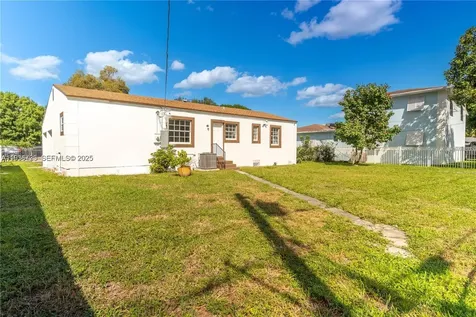 1430 NW 87th Terrace Miami FL 33147