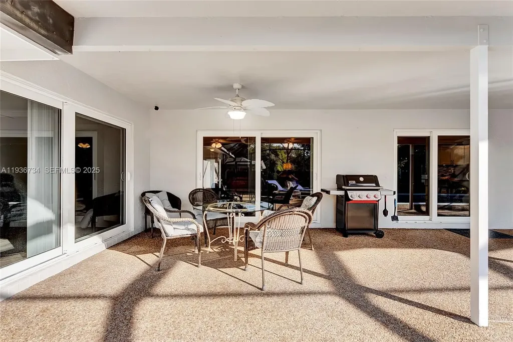 2540 NW 115th Drive Coral Springs FL 33065