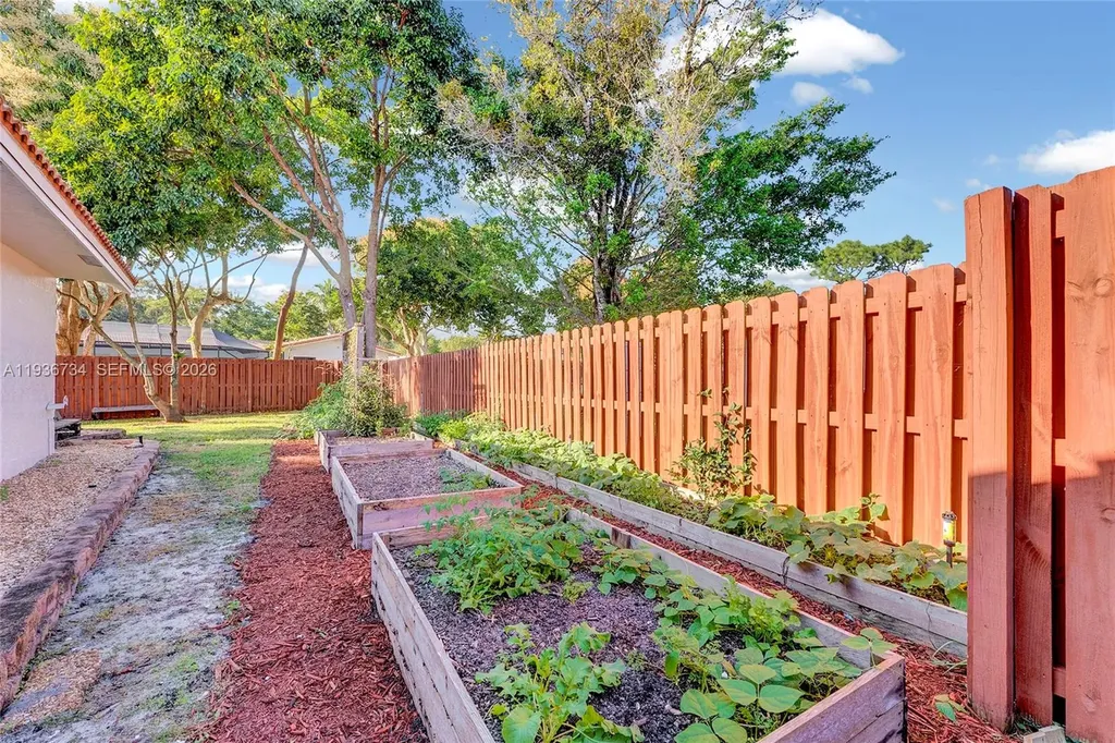 2540 NW 115th Drive Coral Springs FL 33065