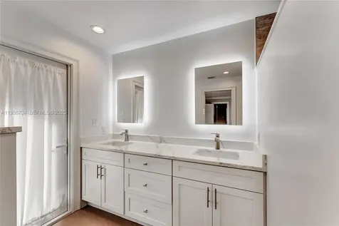 2540 NW 115th Drive Coral Springs FL 33065