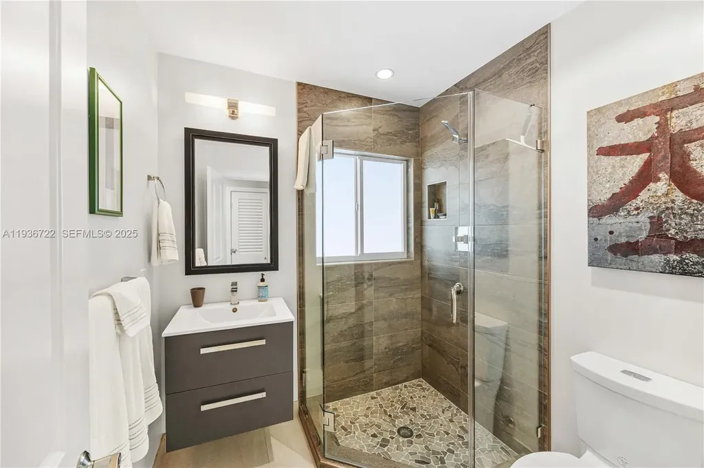 6240 NE 20th Way Fort Lauderdale FL 33308