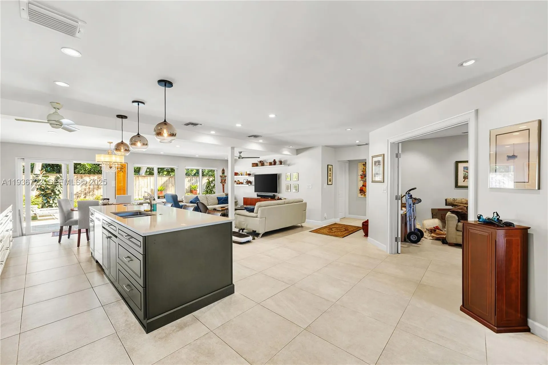 6240 NE 20th Way Fort Lauderdale FL 33308