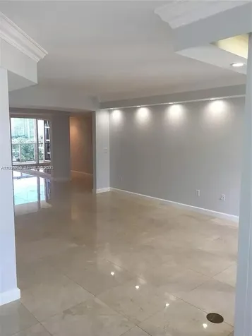 19333 Collins Avenue Sunny Isles Beach FL 33160