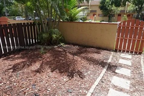7175 Nova Drive Davie FL 33317