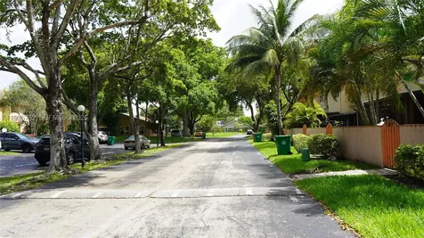 7175 Nova Drive Davie FL 33317