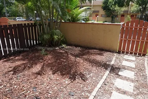 7175 Nova Drive Davie FL 33317
