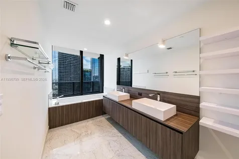 1000 Brickell Plaza Miami FL 33131
