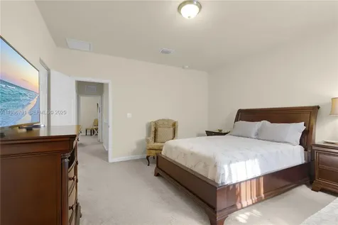 16789 SW 96th Street Miami FL 33196