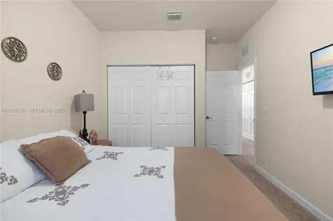 16789 SW 96th Street Miami FL 33196