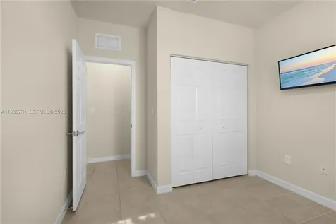 16789 SW 96th Street Miami FL 33196