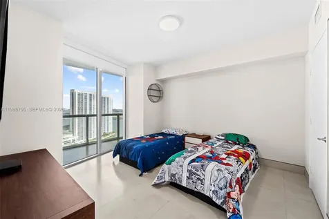 495 Brickell Avenue Miami FL 33131