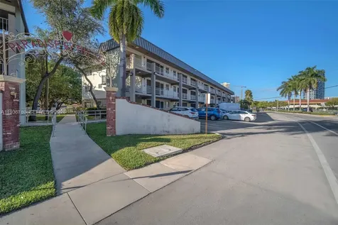 270 Layne Boulevard Hallandale Beach FL 33009