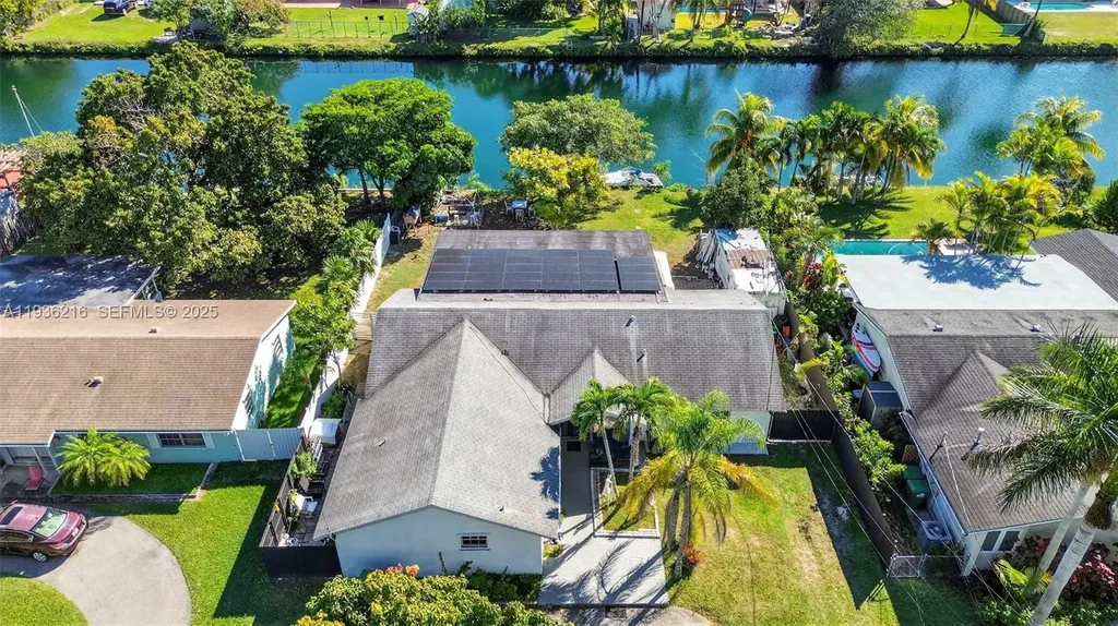 19641 Sterling Drive Cutler Bay FL 33157