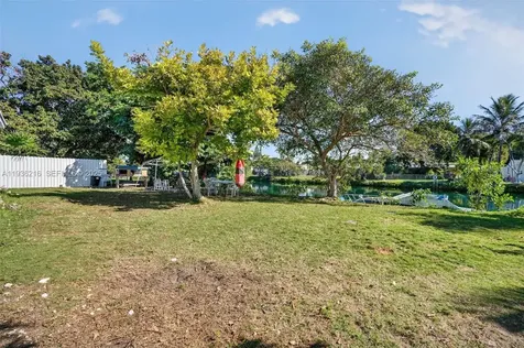 19641 Sterling Drive Cutler Bay FL 33157