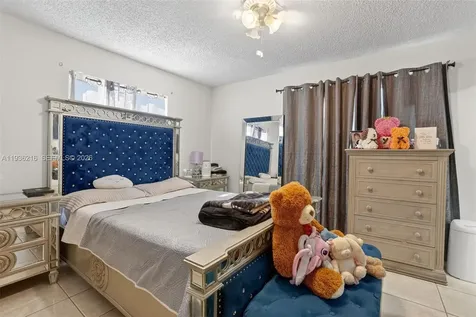 19641 Sterling Drive Cutler Bay FL 33157