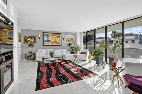 20281 E Country Club Drive Aventura FL 33180