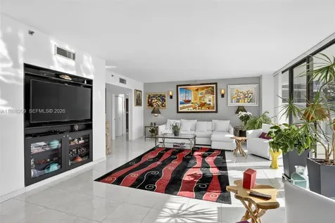 20281 E Country Club Drive Aventura FL 33180