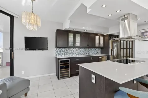20281 E Country Club Drive Aventura FL 33180
