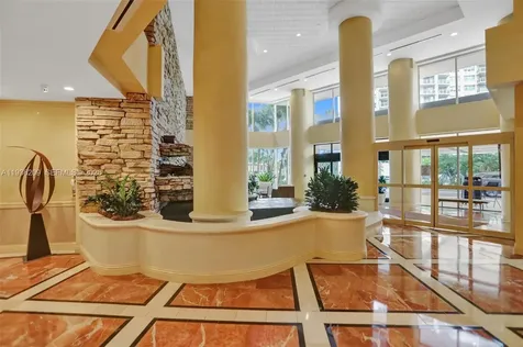 20281 E Country Club Drive Aventura FL 33180