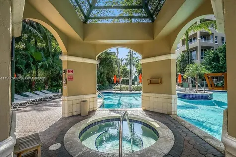 19501 W Country Club Drive Aventura FL 33180