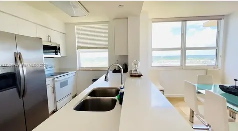 19501 W Country Club Drive Aventura FL 33180