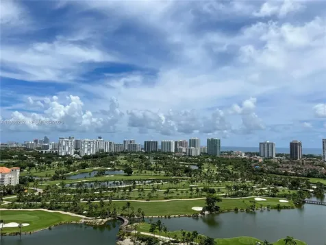 19501 W Country Club Drive Aventura FL 33180
