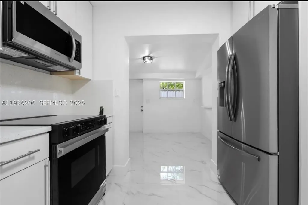 1220 N Andrews Avenue Fort Lauderdale FL 33311