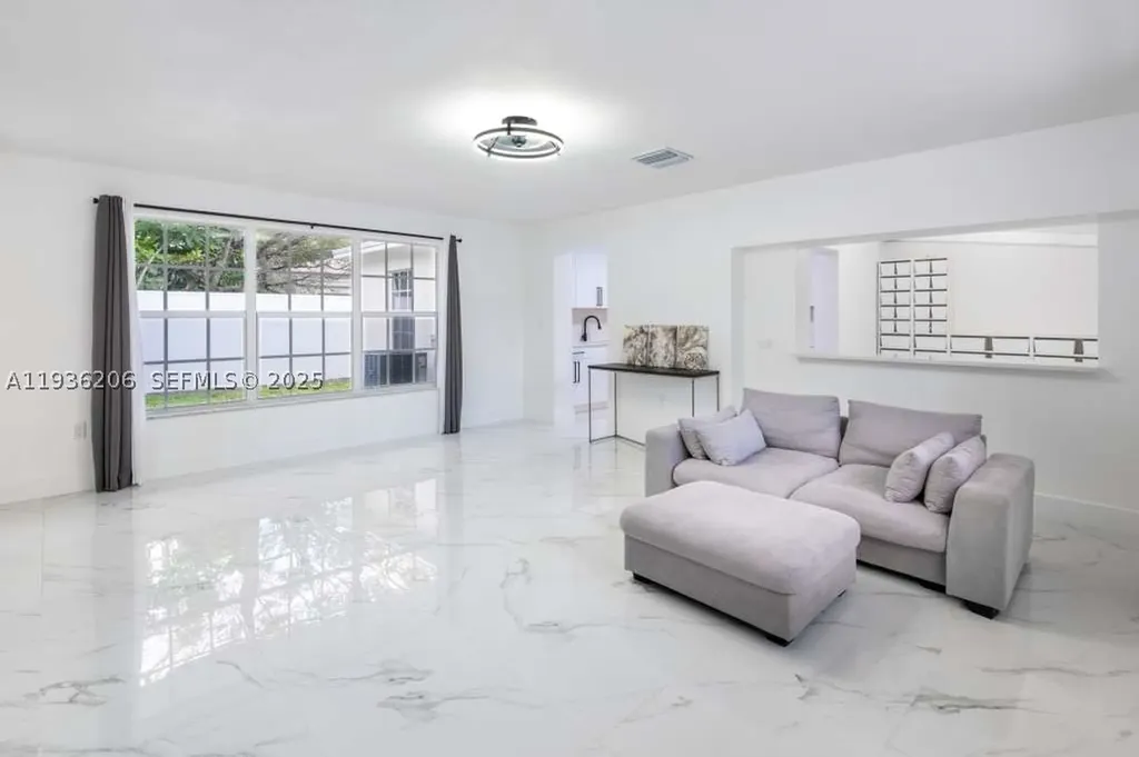 1220 N Andrews Avenue Fort Lauderdale FL 33311