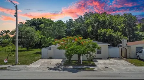 1220 N Andrews Avenue Fort Lauderdale FL 33311