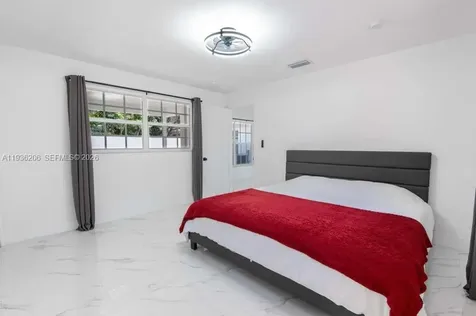 1220 N Andrews Avenue Fort Lauderdale FL 33311