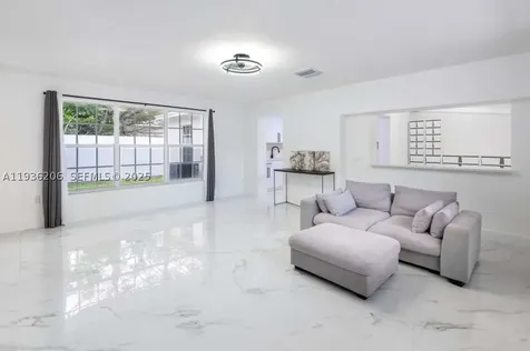 1220 N Andrews Avenue Fort Lauderdale FL 33311