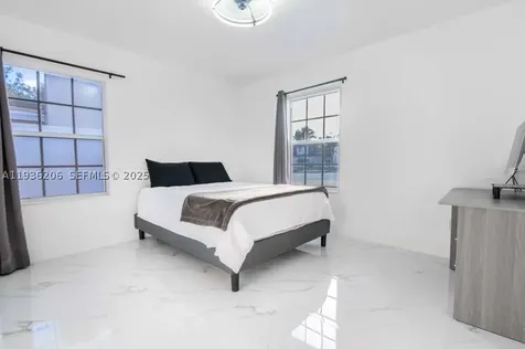 1220 N Andrews Avenue Fort Lauderdale FL 33311