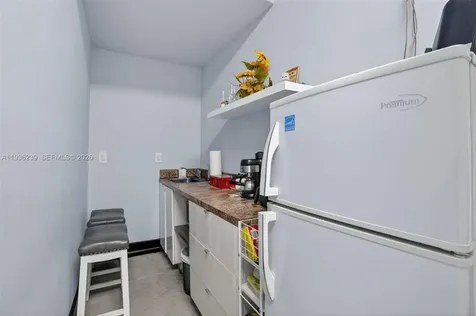 Full-service Beauty Salon For Sale In Doral Doral FL 33172
