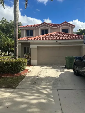 948 NW Phoenix Way Weston FL 33327