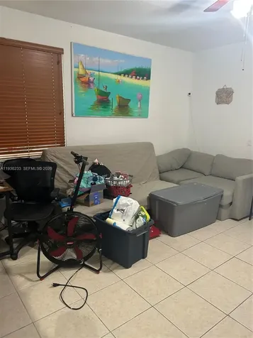 948 NW Phoenix Way Weston FL 33327