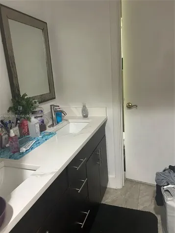 948 NW Phoenix Way Weston FL 33327
