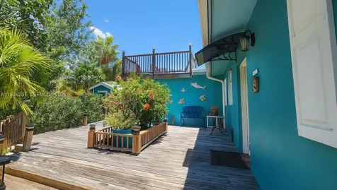 715 E Caribbean Drive E Lower Keys FL 33042