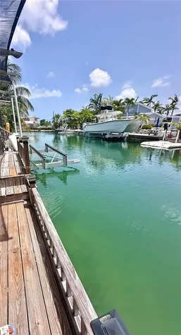 715 E Caribbean Drive E Lower Keys FL 33042