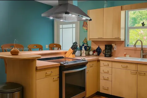 715 E Caribbean Drive E Lower Keys FL 33042