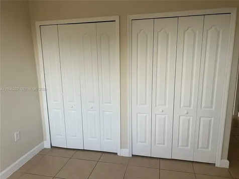 2826 SE 16th Place Homestead FL 33035