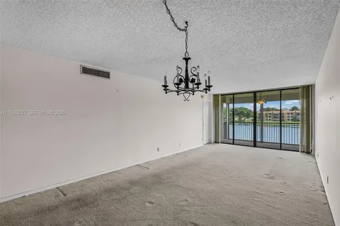 6321 Coral Lake Drive Margate FL 33063