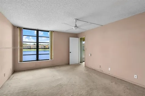 6321 Coral Lake Drive Margate FL 33063