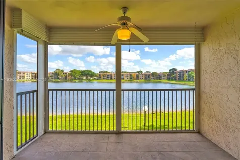 6321 Coral Lake Drive Margate FL 33063