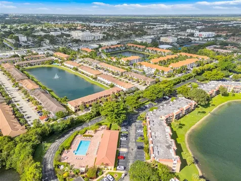 6321 Coral Lake Drive Margate FL 33063