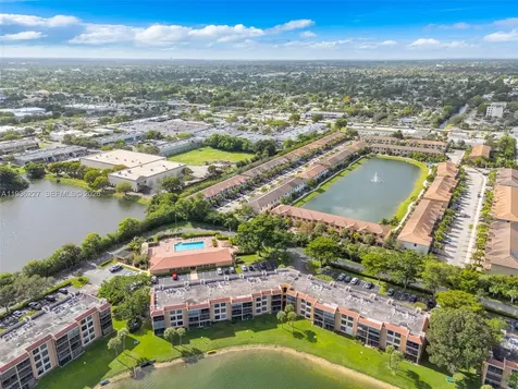 6321 Coral Lake Drive Margate FL 33063