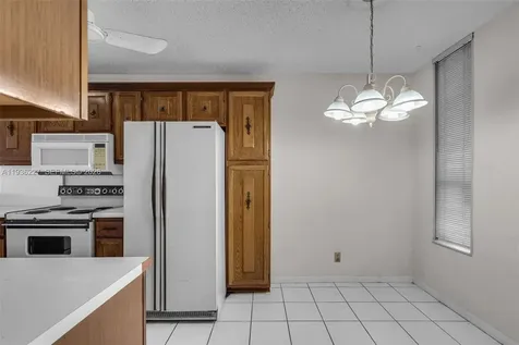 6321 Coral Lake Drive Margate FL 33063