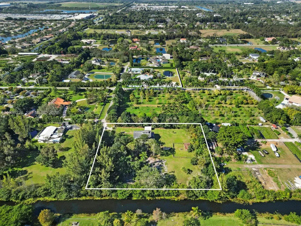 18901 SW 59th Street Southwest Ranches FL 33332