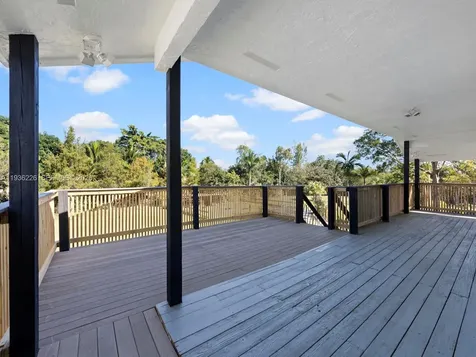 18901 SW 59th Street Southwest Ranches FL 33332